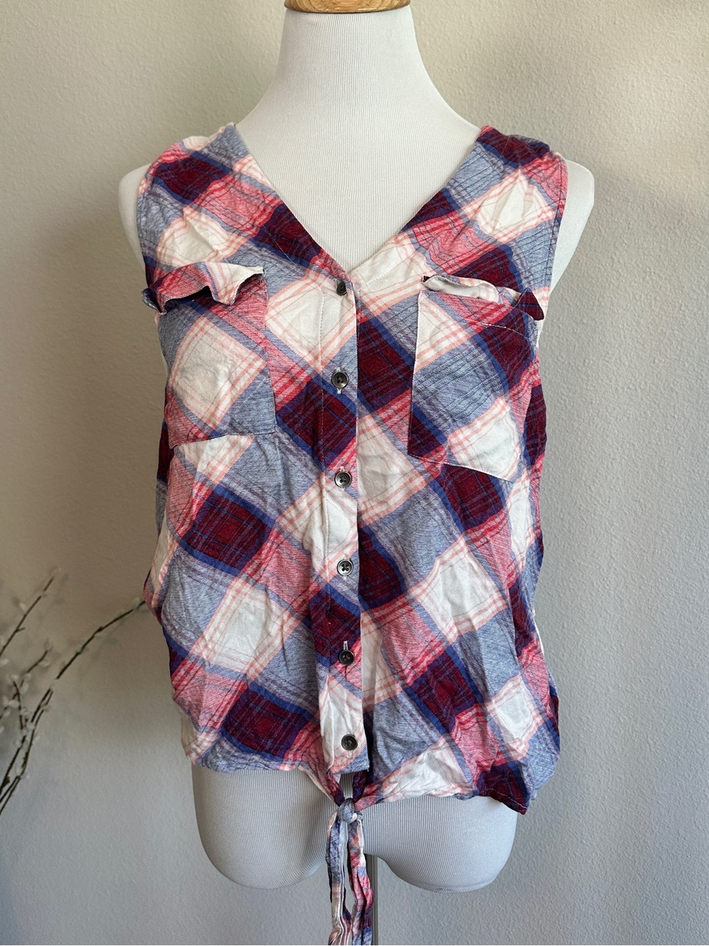 Rock & Republic Sleeveless Plaid Tie-Front Camisole - Red, Blue & White